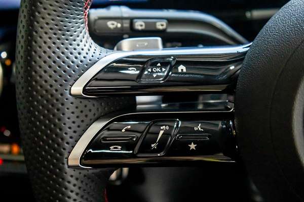 2025 Mercedes-Benz GLA-Class GLA200 H247