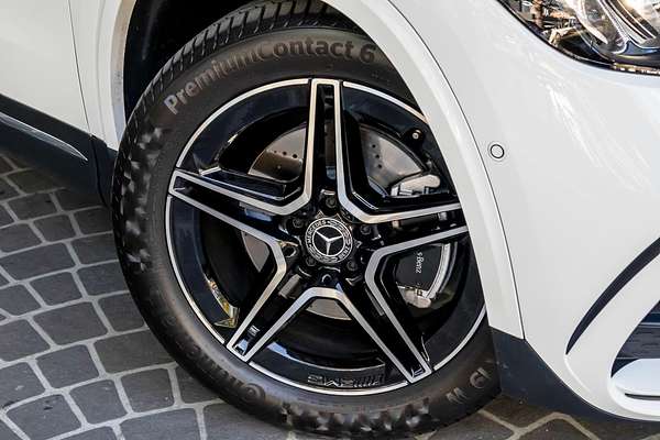 2025 Mercedes-Benz GLA-Class GLA200 H247