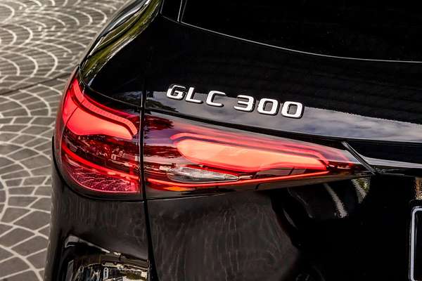 2024 Mercedes-Benz GLC-Class GLC300 Avantgarde X254
