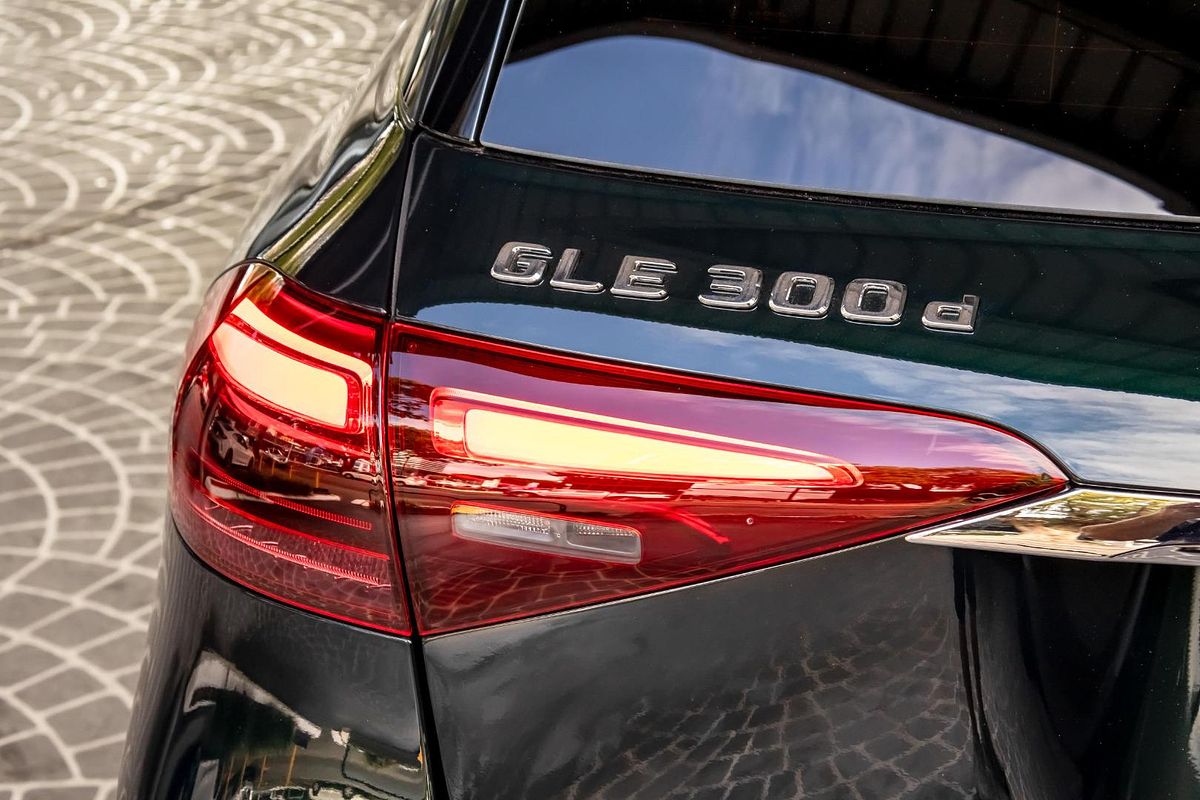 2025 Mercedes-Benz GLE-Class GLE300 d V167