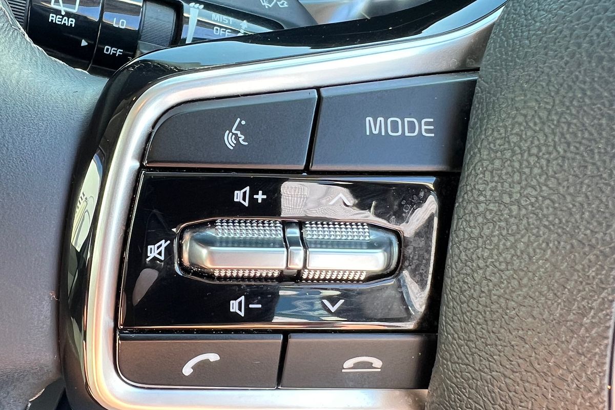 2022 Kia Sorento Sport MQ4