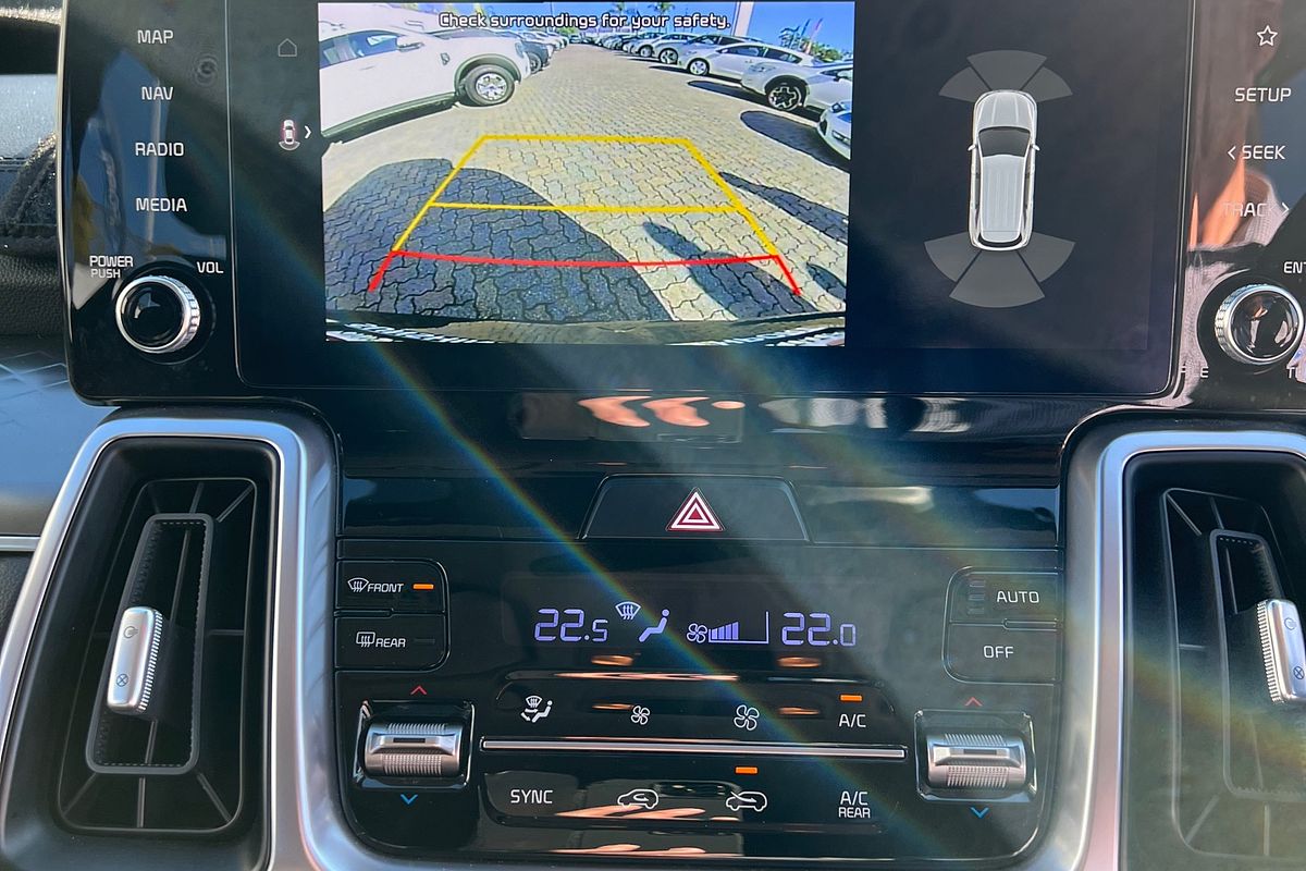 2022 Kia Sorento Sport MQ4