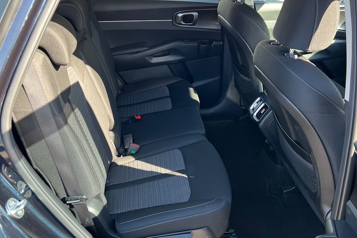2022 Kia Sorento Sport MQ4