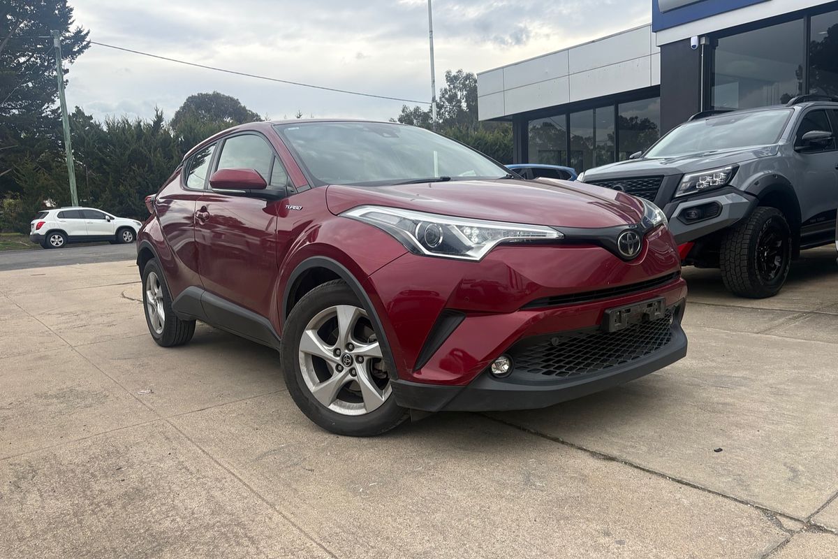 2017 Toyota C-HR NGX50R