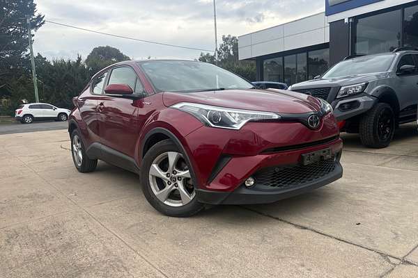 2017 Toyota C-HR NGX50R