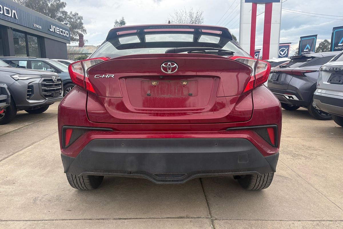 2017 Toyota C-HR NGX50R