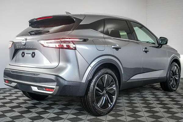 2025 Nissan QASHQAI Ti J12