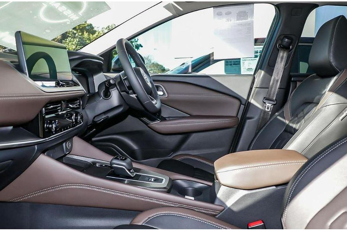 2025 Nissan QASHQAI Ti J12