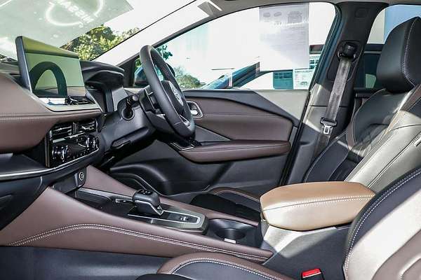 2025 Nissan QASHQAI Ti J12