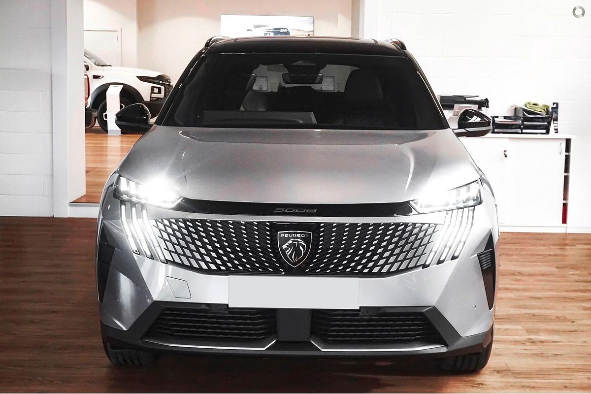 2025 Peugeot 5008 GT Premium Hybrid P74