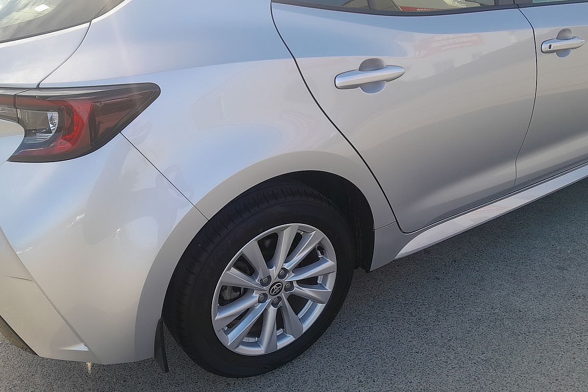 2023 Toyota Corolla Ascent Sport Hybrid ZWE219R