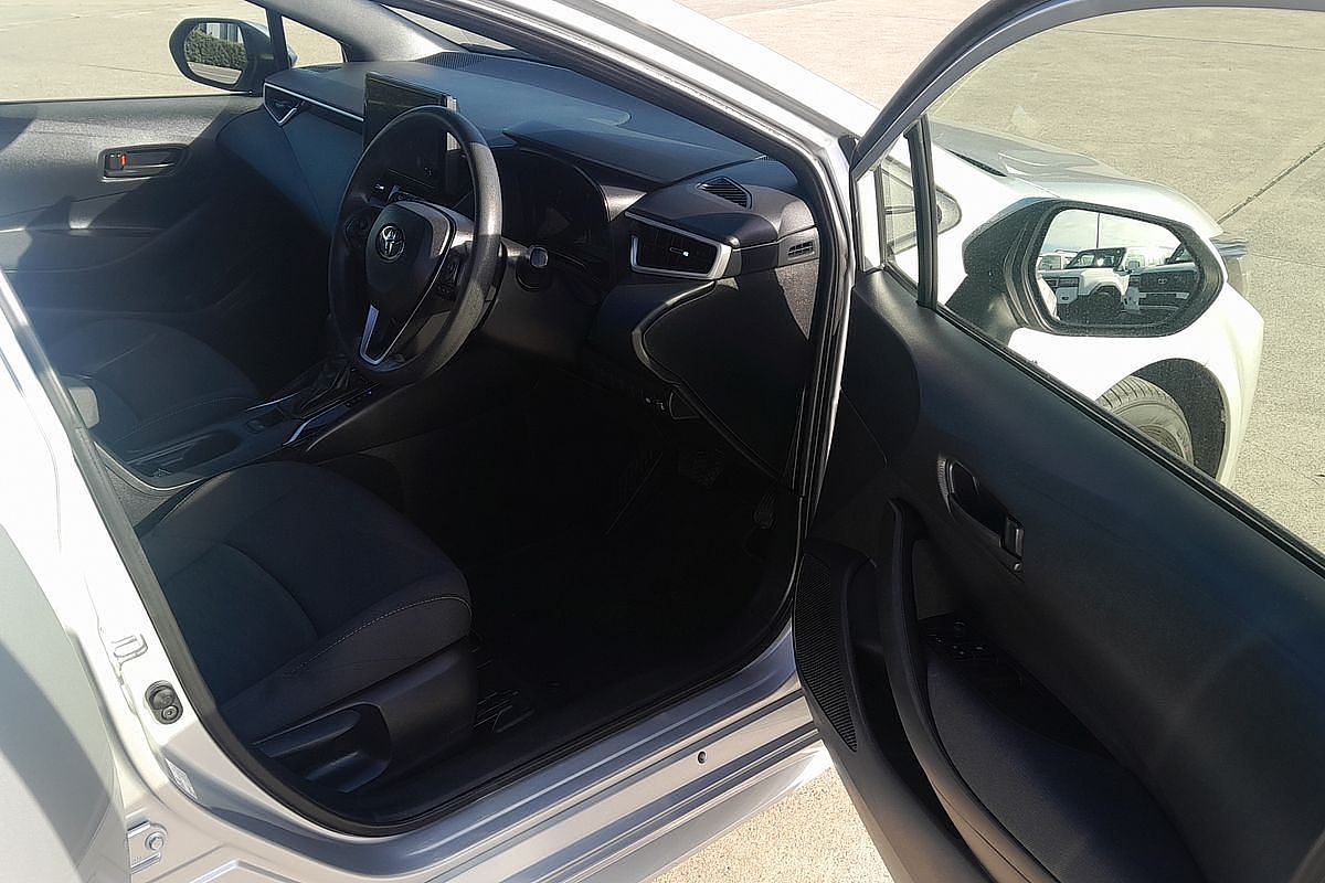 2023 Toyota Corolla Ascent Sport Hybrid ZWE219R