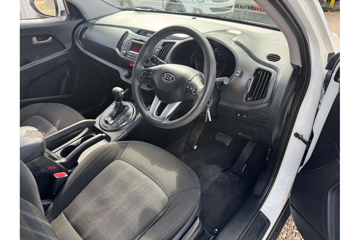 2010 Kia Sportage LX KM2