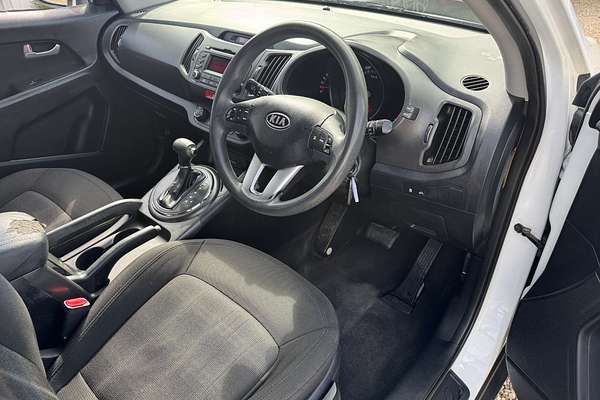 2010 Kia Sportage LX KM2