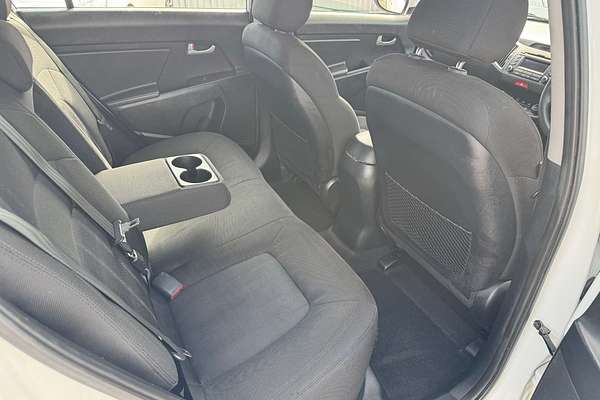 2010 Kia Sportage LX KM2