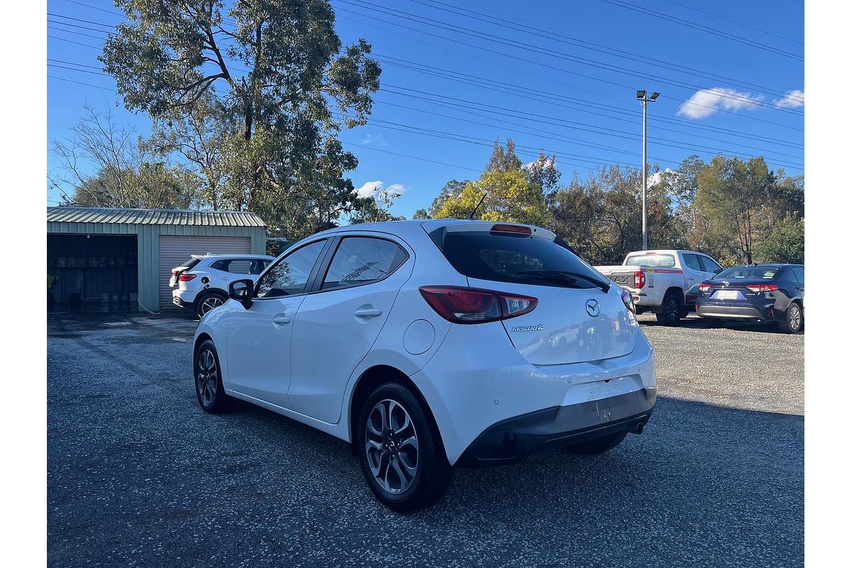 2015 Mazda 2 Genki DJ Series