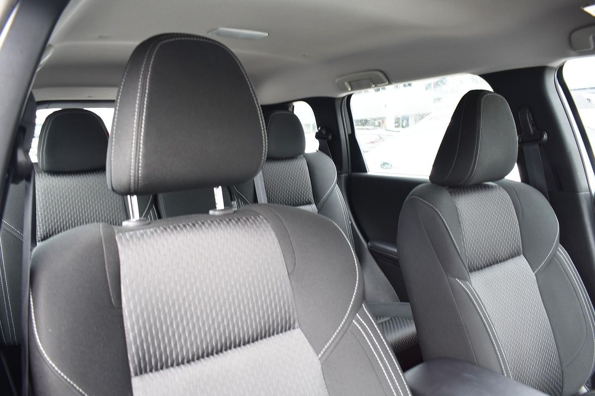 2024 Mitsubishi Outlander ES ZM