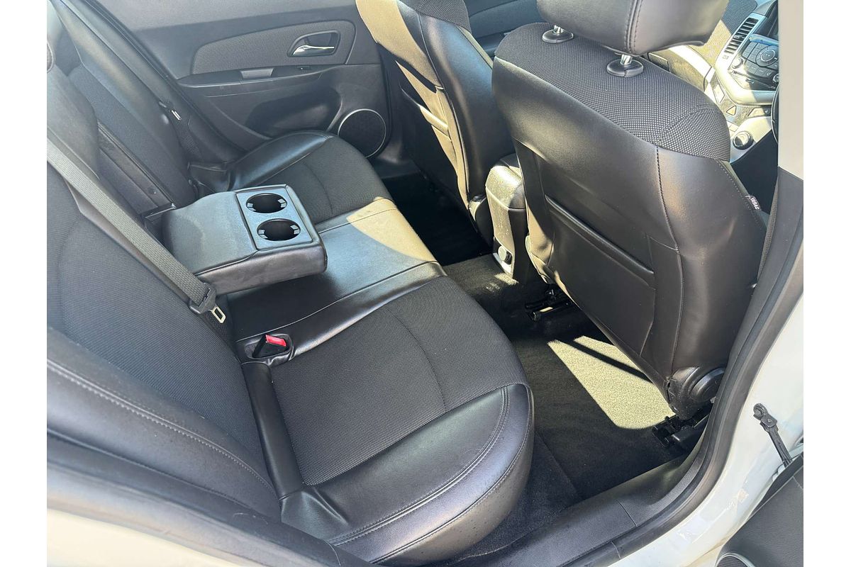 2013 Holden Cruze SRi JH Series II
