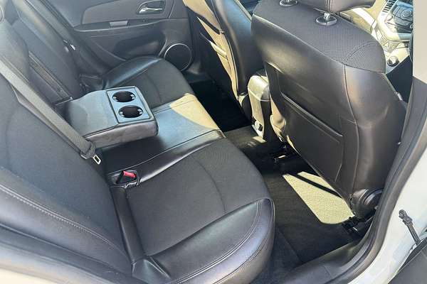 2013 Holden Cruze SRi JH Series II