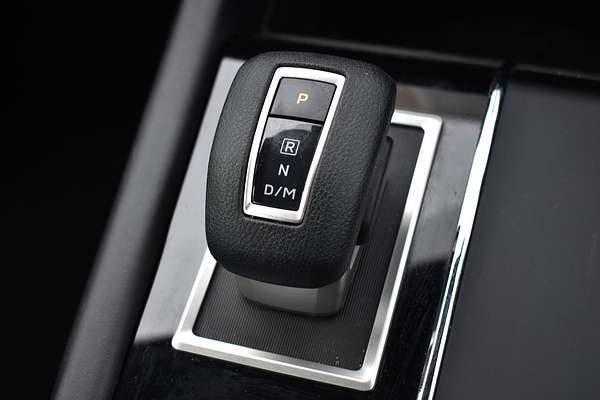 2024 Mitsubishi Outlander ES ZM