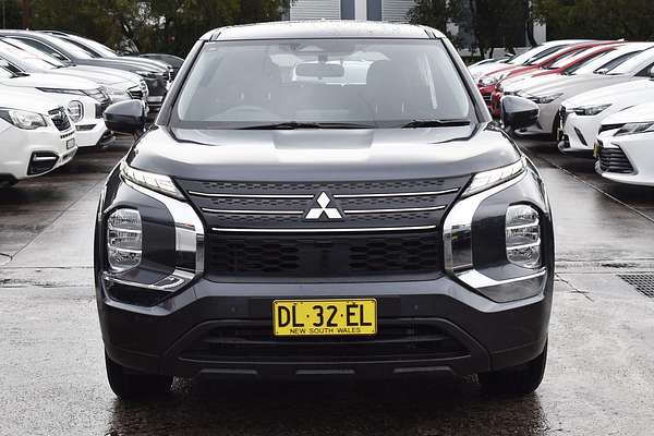 2024 Mitsubishi Outlander ES ZM