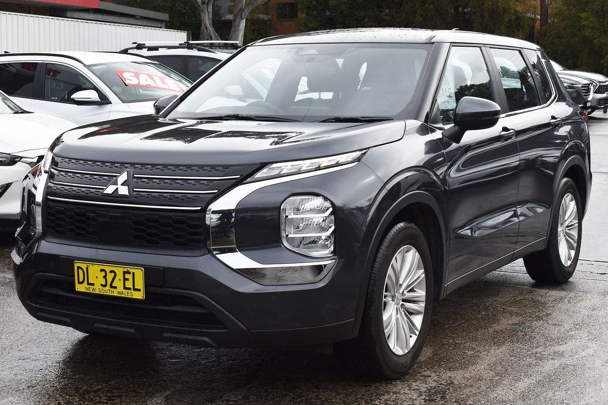 2024 Mitsubishi Outlander ES ZM