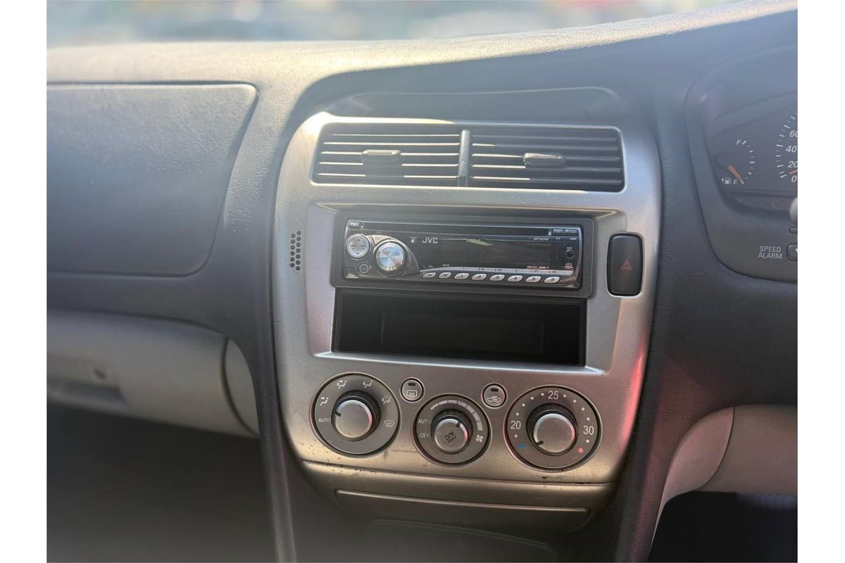 2004 Mitsubishi Magna AWD TL