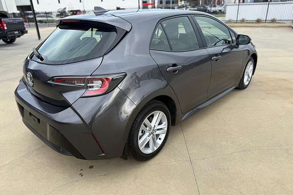 2021 Toyota Corolla Ascent Sport MZEA12R