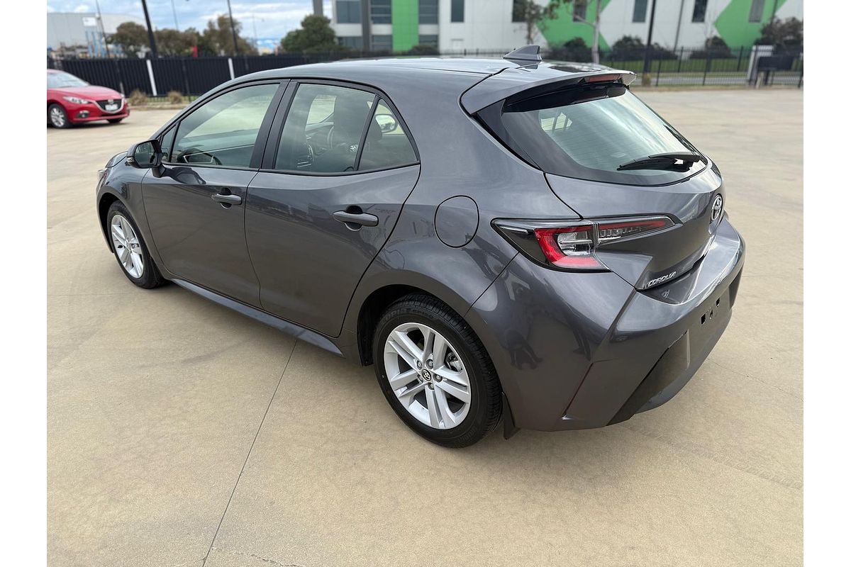 2021 Toyota Corolla Ascent Sport MZEA12R