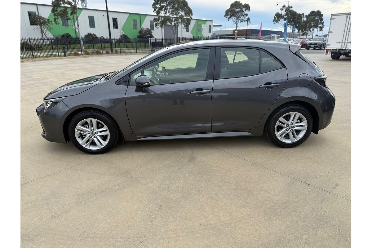2021 Toyota Corolla Ascent Sport MZEA12R
