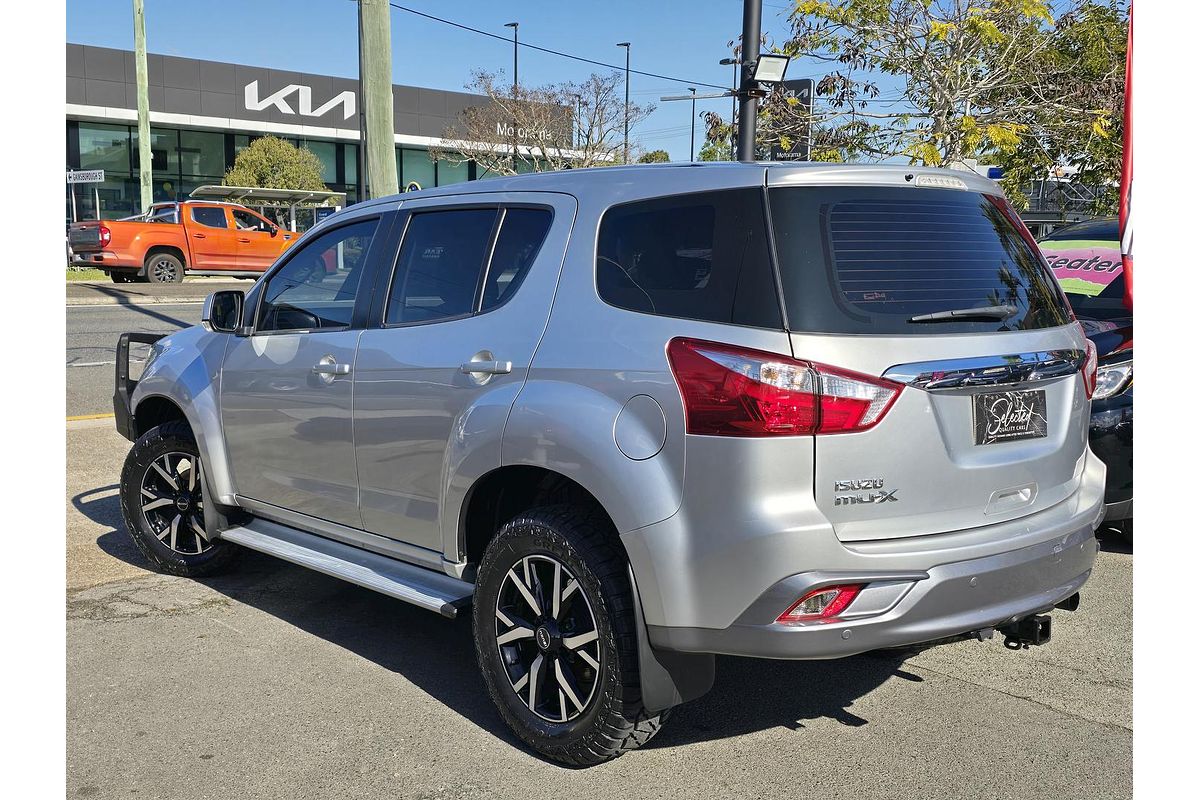 2018 Isuzu MU-X LS-M