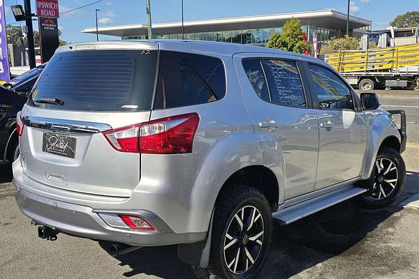 2018 Isuzu MU-X LS-M