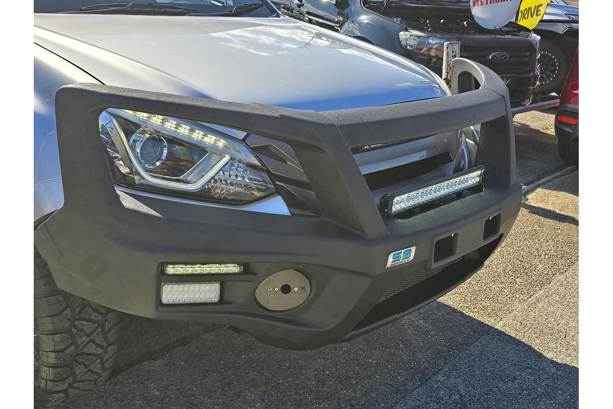 2018 Isuzu MU-X LS-M