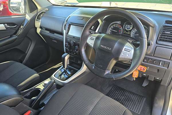2018 Isuzu MU-X LS-M