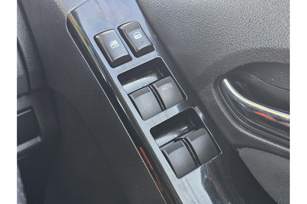 2018 Isuzu MU-X LS-M
