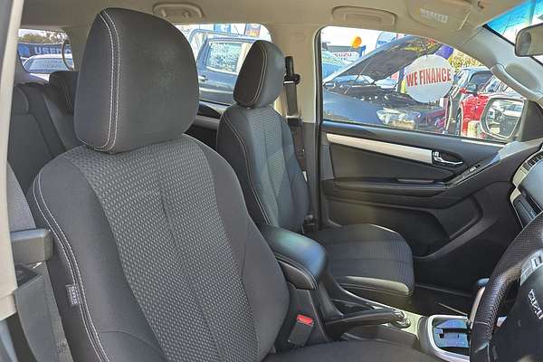 2018 Isuzu MU-X LS-M