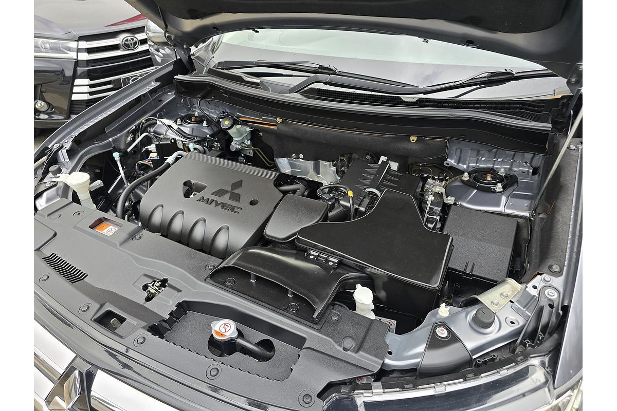 2017 Mitsubishi Outlander LS ZK