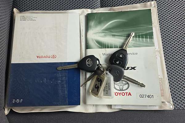 2013 Toyota Hilux SR KUN16R Rear Wheel Drive