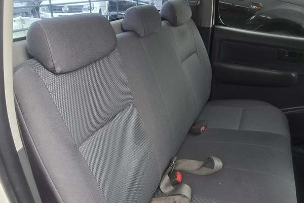2013 Toyota Hilux SR KUN16R Rear Wheel Drive