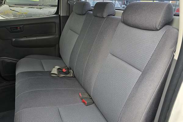 2013 Toyota Hilux SR KUN16R Rear Wheel Drive