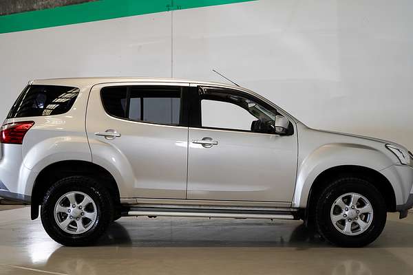 2021 Isuzu MU-X LS-M