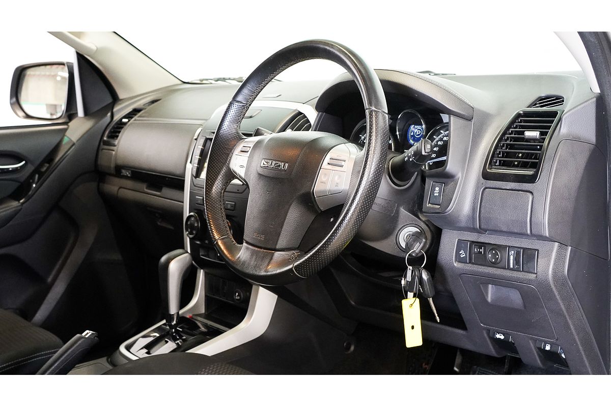 2021 Isuzu MU-X LS-M