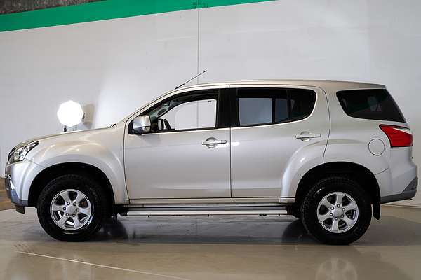 2021 Isuzu MU-X LS-M