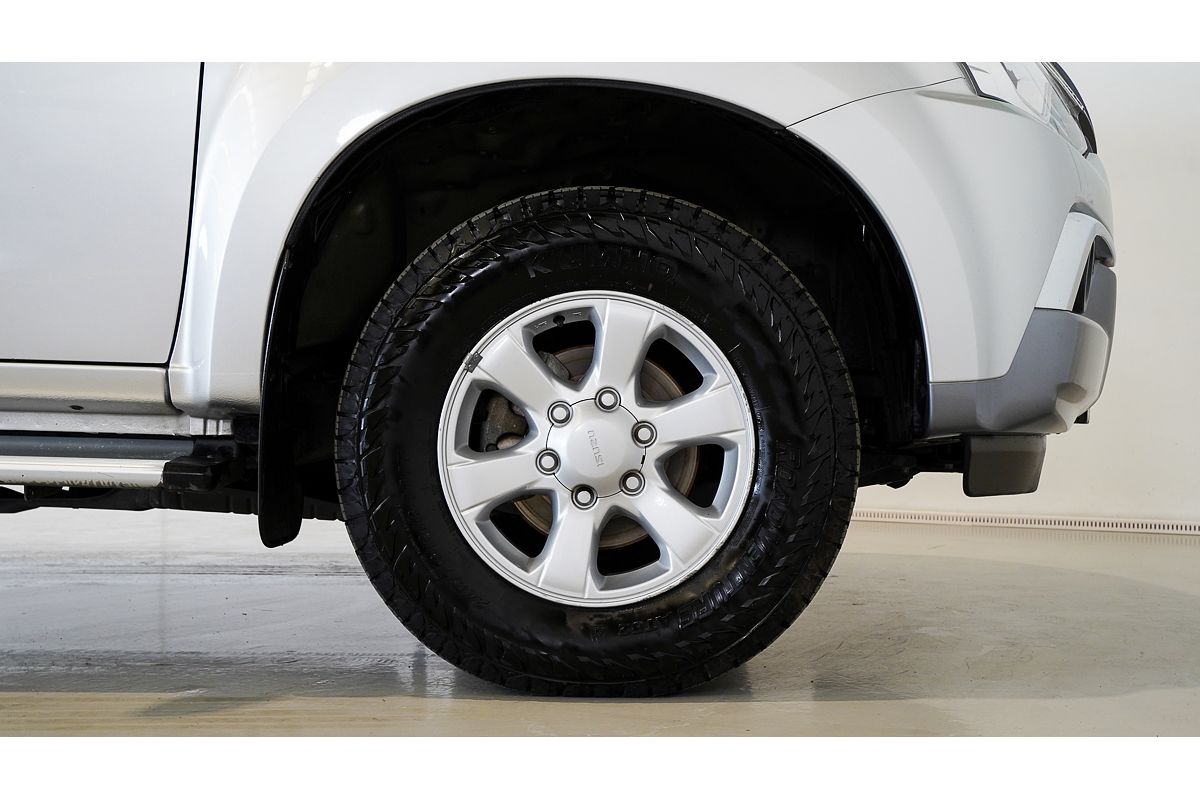 2021 Isuzu MU-X LS-M
