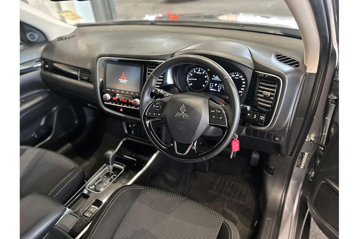 2019 Mitsubishi Outlander ES ZL