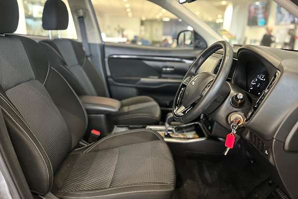 2019 Mitsubishi Outlander ES ZL