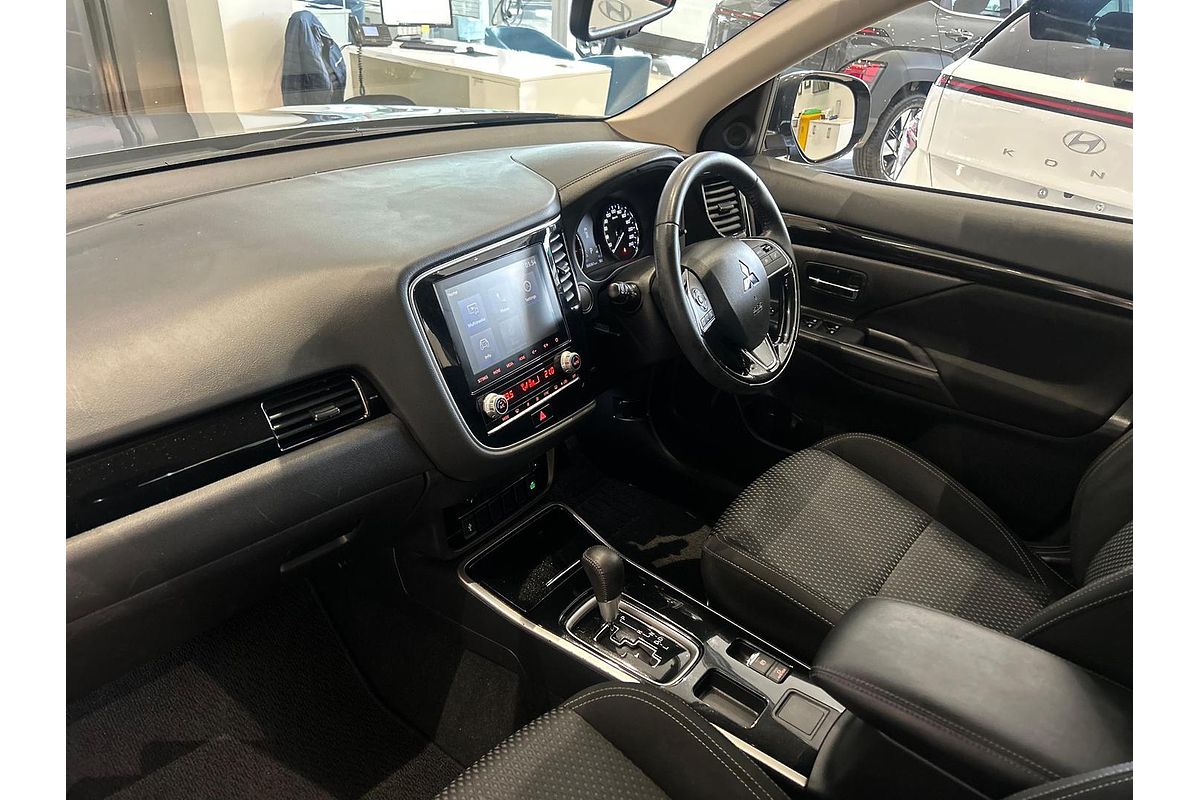 2019 Mitsubishi Outlander ES ZL