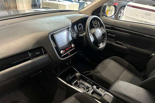 2019 Mitsubishi Outlander ES ZL