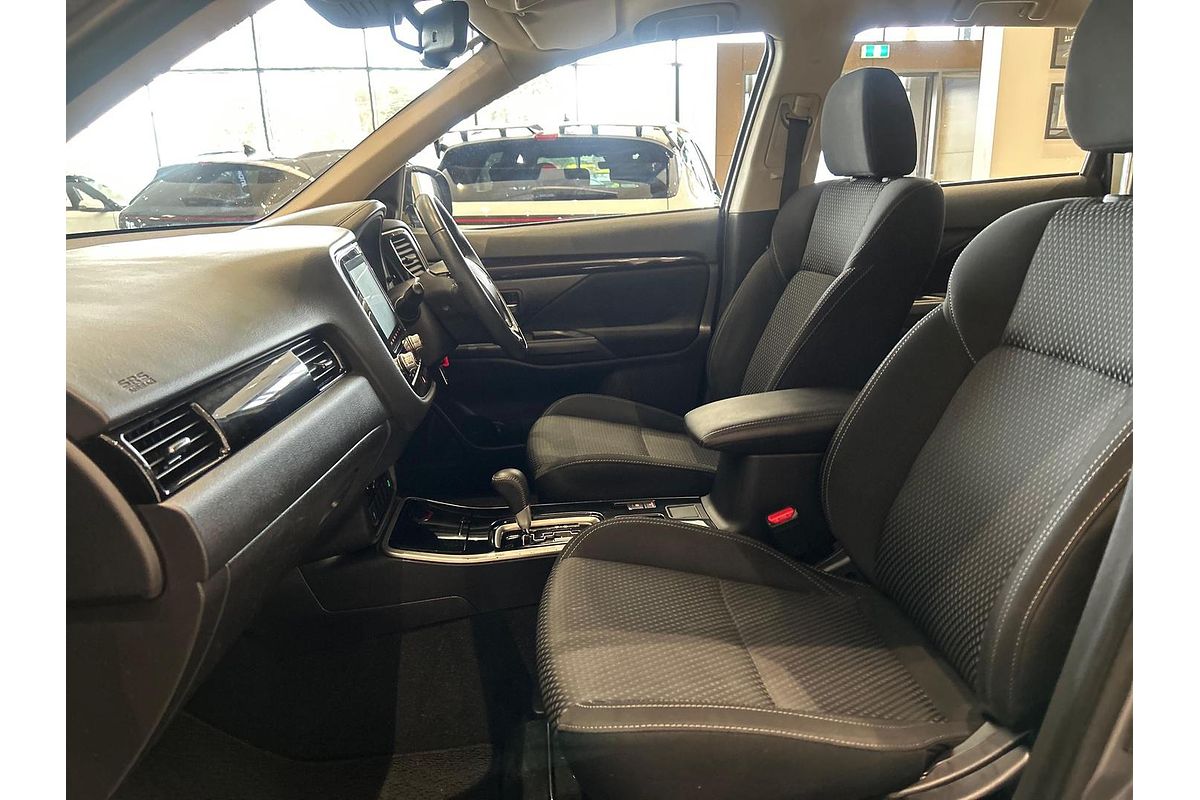 2019 Mitsubishi Outlander ES ZL