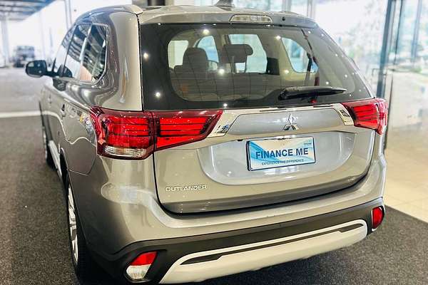 2019 Mitsubishi Outlander ES ZL